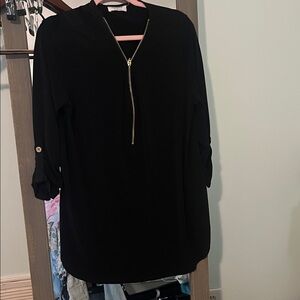 Zenana Outfitters Black Top with Gold Zipper